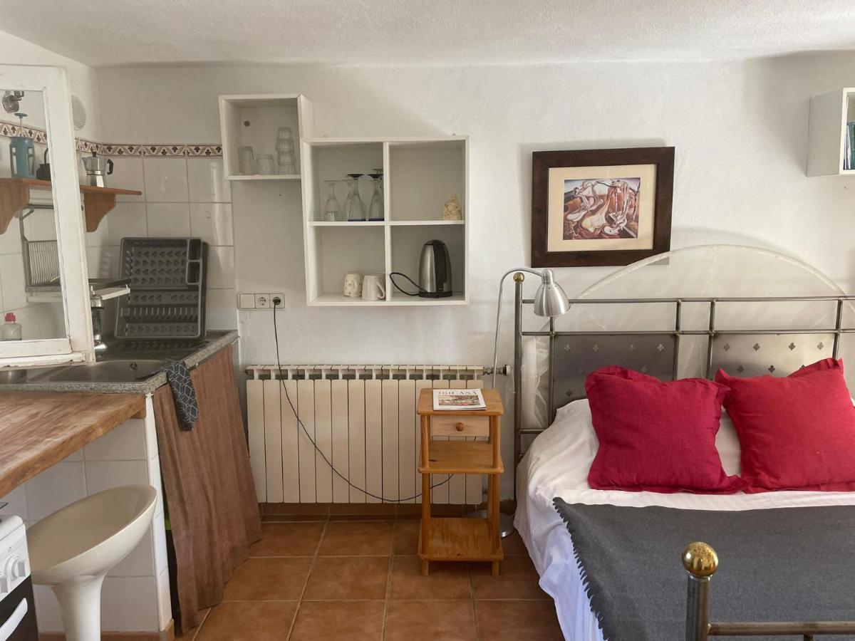 Retreat Studio Santa Eulària des Riu Kültér fotó